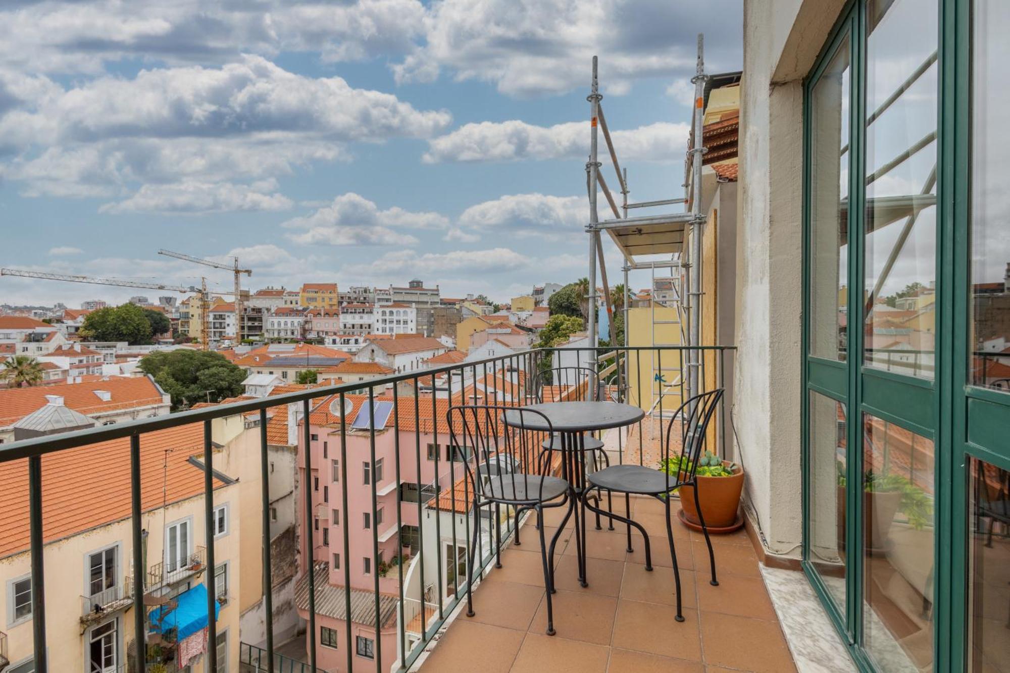Beguest Bairro Alto City View Apartment Лиссабон Экстерьер фото