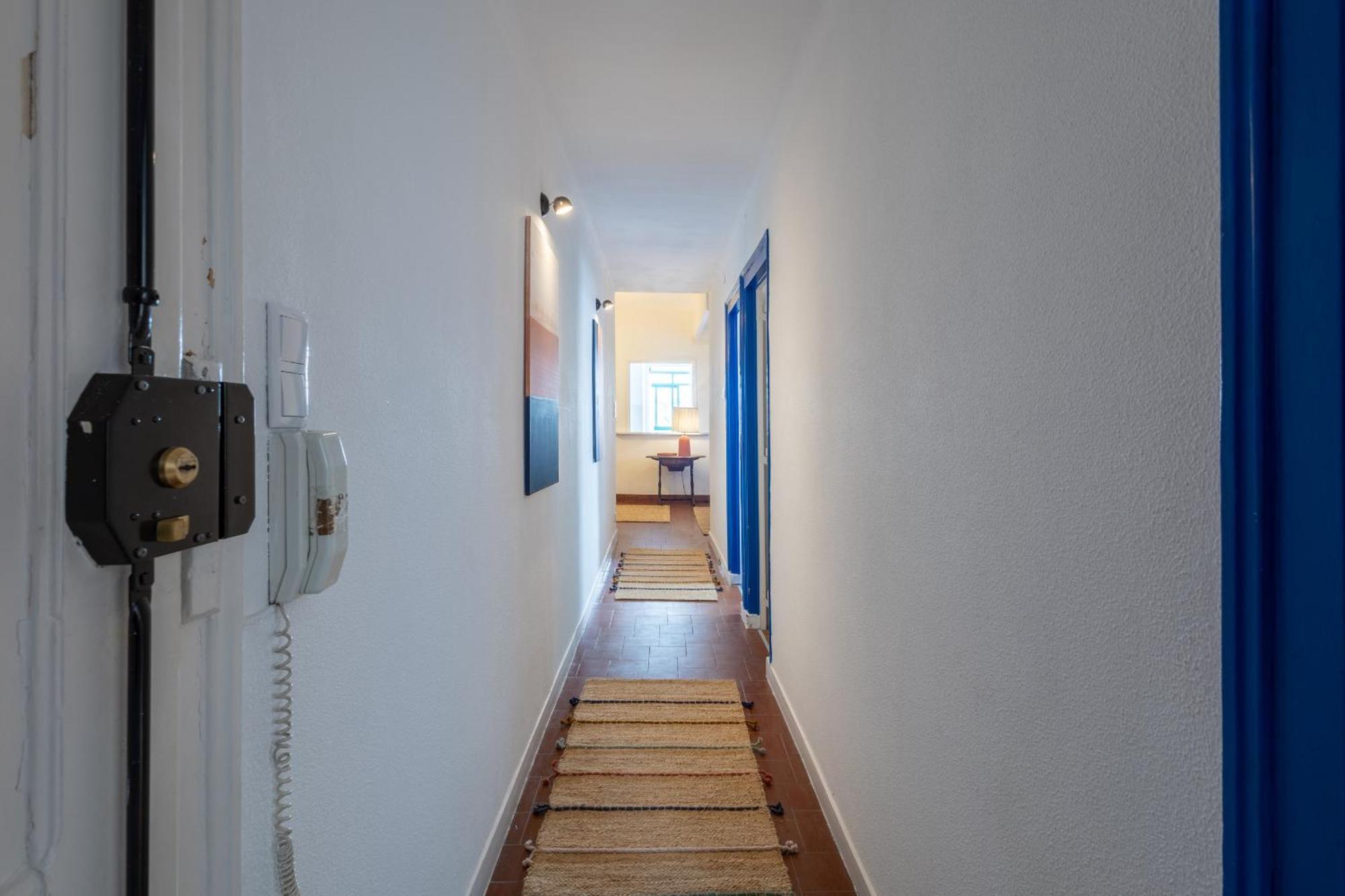 Beguest Bairro Alto City View Apartment Лиссабон Экстерьер фото